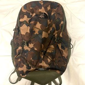 Like new North Face back pack